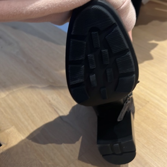 AQUATALIA  Suede Lace-Up Buckle Platform Ankle Boots - Picture 4 of 4